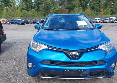 2018 Toyota Rav4 Xle z USA, uszkodzony, nr VIN JTMRFREV9JD226773